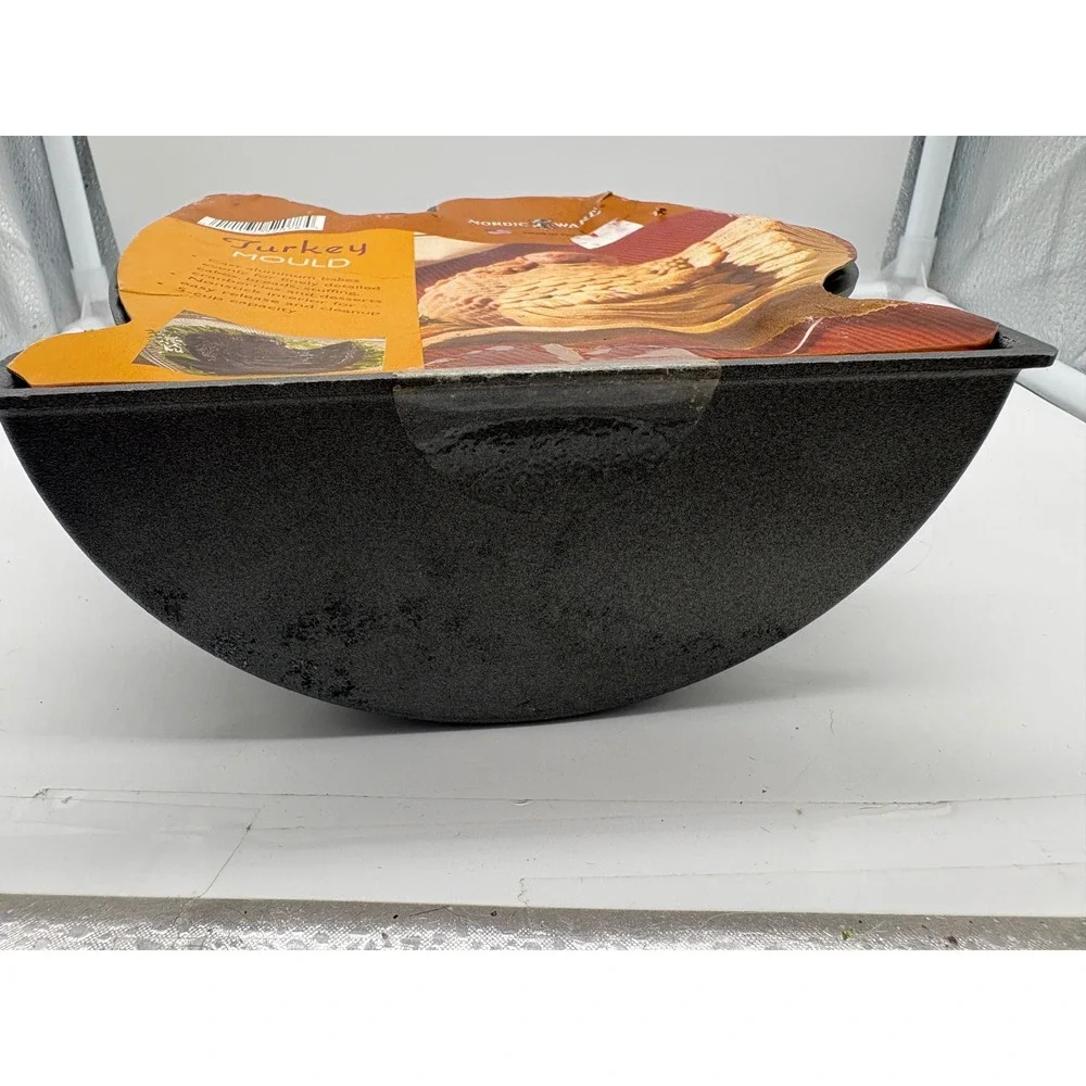 Nordic Ware Classic Turkey 3D Cake Pan Mold Cast Aluminum Thanksgiving USA